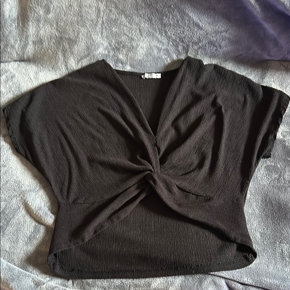 Zara Black Tie Front Short Sleeve Blouse